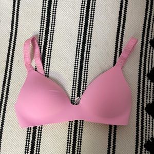 Victoria secret bra!